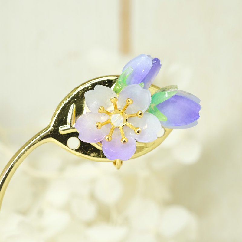 sakura and bud earring -violet-【Waiting for my own spring】 - Earrings & Clip-ons - Resin Blue