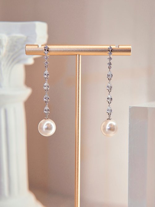 Lafit 閃耀之雨 — 奧地利進口強光珍珠超閃長耳環 時尚女生禮物單品