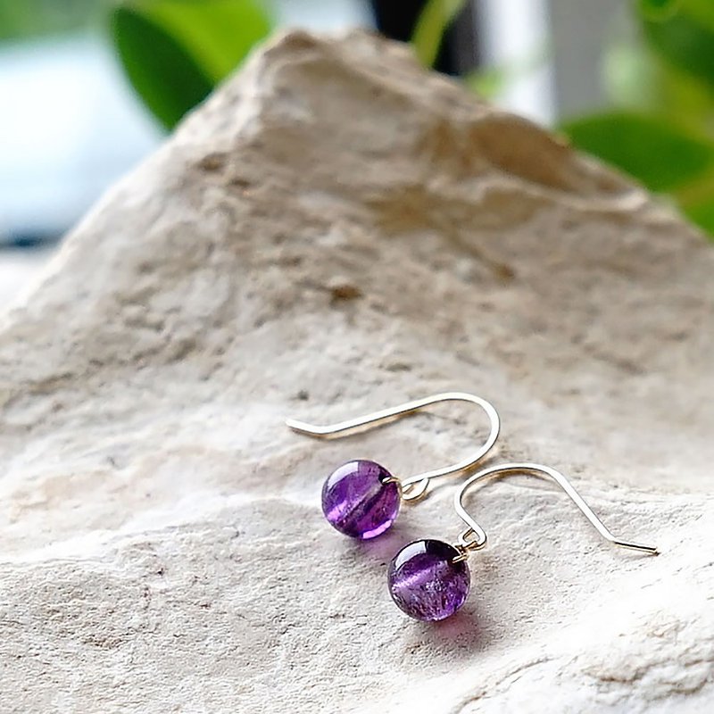 K18 High Quality Super Seven Small Earrings or Clip-On Natural Stone Beautiful Purple - ต่างหู - โลหะ สีม่วง