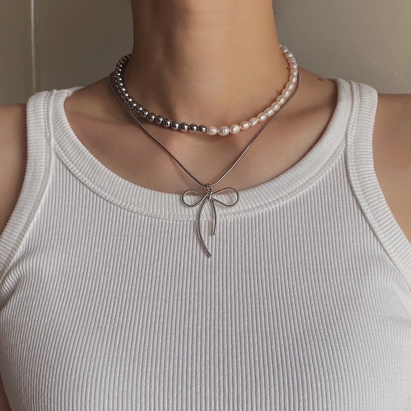 NATURAL FRESHWATER PEARLS & HEMATITE NECKLACE WITH RIBBON CHARM SET - 項鍊 - 珍珠 