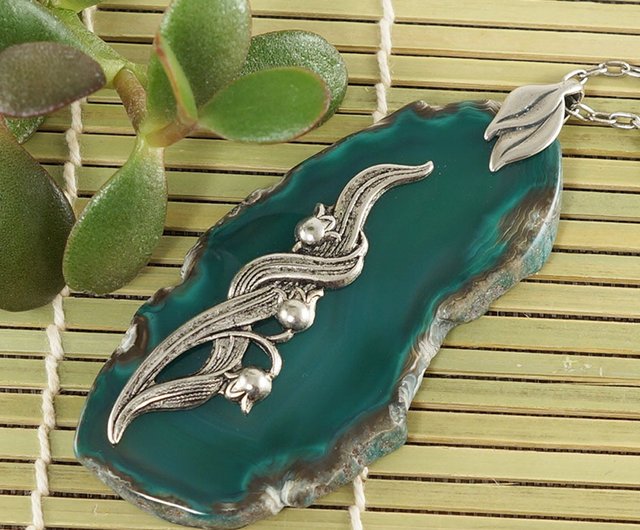 Green Agate Slice Necklace