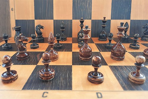 RetroRussia Antique wooden small chess pieces 1950s brown black - Soviet chessmen vintage