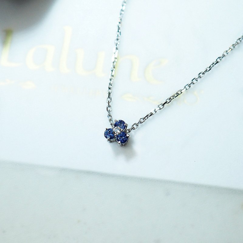 10K Little Lady Series||Continuous Miss|| Sapphire White Diamond Pansy Very Thin Clavicle Chain - สร้อยคอทรง Collar - เครื่องประดับ สีน้ำเงิน
