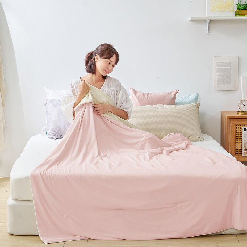 Cool Quilt/Cool-Fi Extremely Cool/Collagen Antibacterial Cool Quilt/Pink Li Qin Ning - ผ้าห่ม - วัสดุอื่นๆ สึชมพู