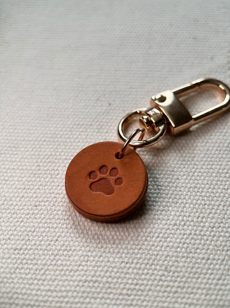 Qu Bian | ベジタブルタンニンなめし革 | 肉球の足跡 | チャーム - チャーム - 革 ブラウン