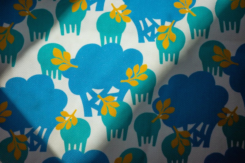 Rest Time Healing Hand-made Printed Canvas 1 Foot - Blue Banyan Tree - เย็บปัก/ถักทอ/ใยขนแกะ - ผ้าฝ้าย/ผ้าลินิน 
