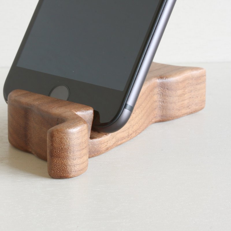Wooden cat phone holder, mobile stand, mobile phone holder - อุปกรณ์เสริมอื่น ๆ - ไม้ สีนำ้ตาล