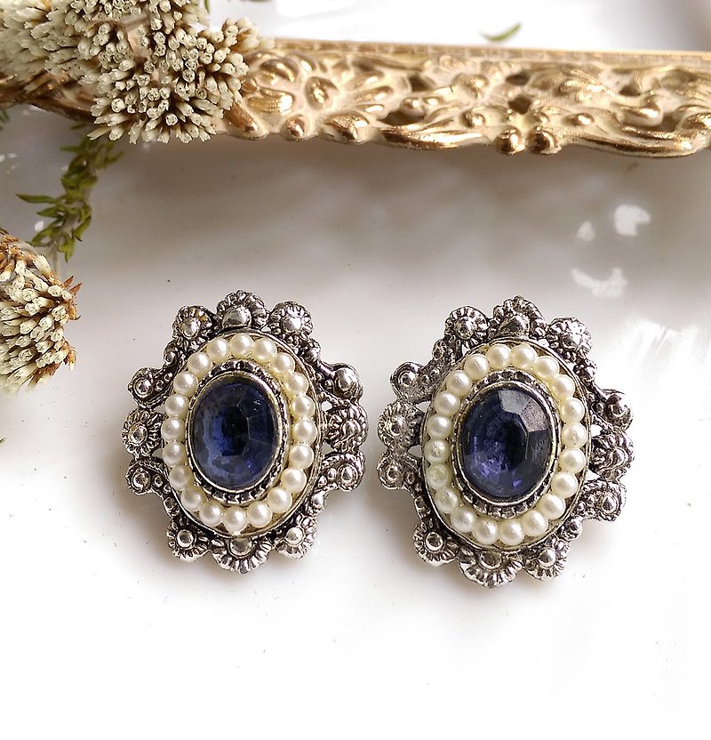 [Western antique jewelry / old age] 1970's Victorian blue diamond pearl clip earrings - Earrings & Clip-ons - Other Metals Silver