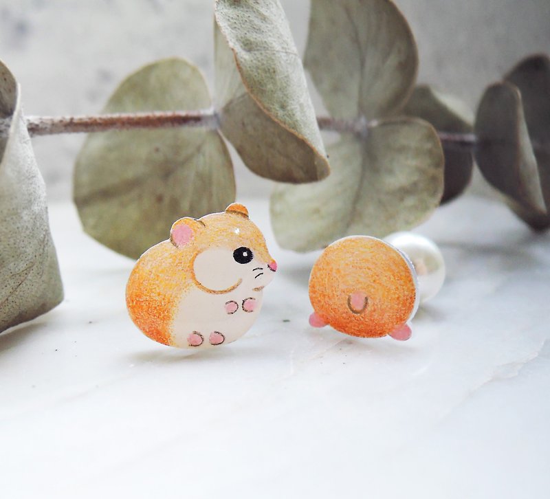 Round mochi small hamster earrings handmade cute earrings anti-allergic ear acupuncture painless Clip-On - ต่างหู - เรซิน สีเทา
