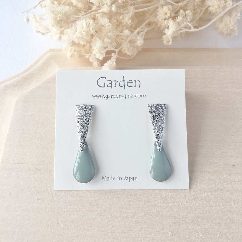 drop earrings green gray (silver) - 耳環/耳夾 - 其他金屬 灰色