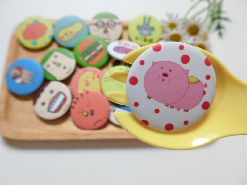 點點裡的春桃/馬口鐵徽章胸章 - 襟章/徽章 - 塑膠 紅色