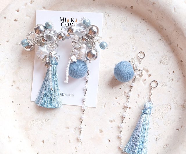 ジュエルブルーのイヤリング　ハンドメイド ハンドメイドイヤリング 大人のジュエルストーン ディープブルー