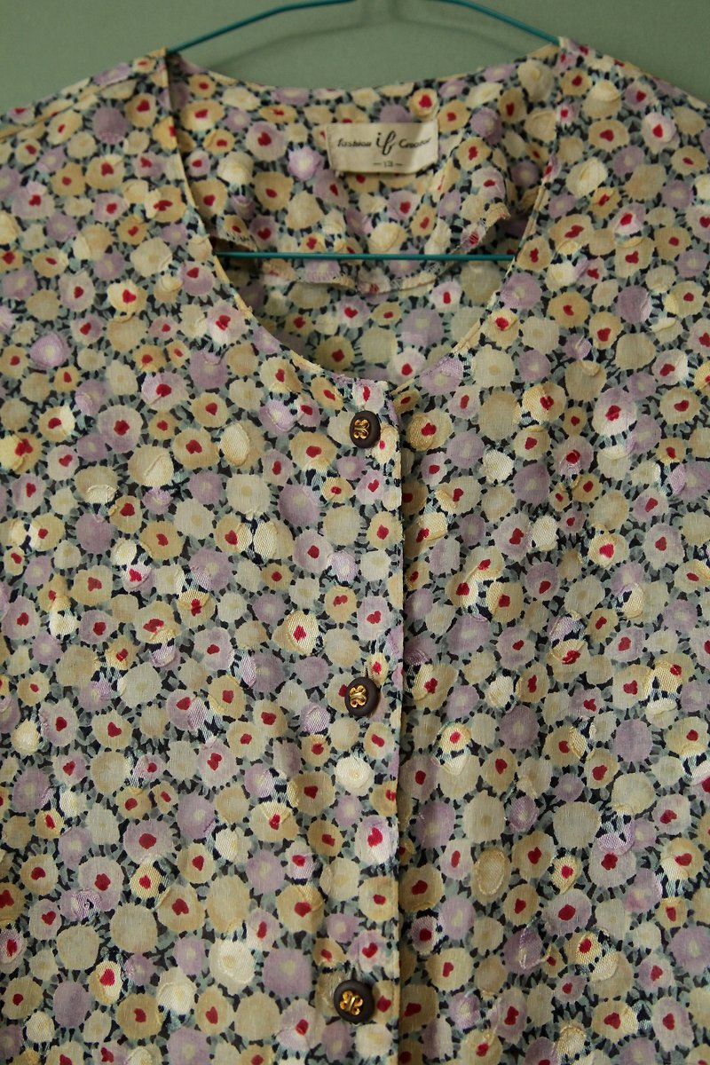 vintage bright floral cool shirt 047 - เสื้อผู้หญิง - เส้นใยสังเคราะห์ หลากหลายสี