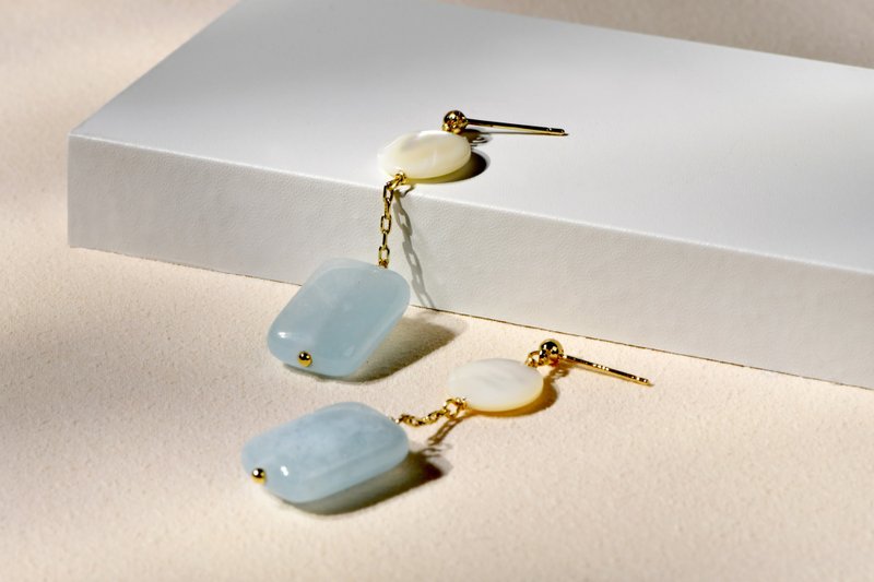 Mint Candy Sterling Silver Earrings/Agate/Shell/JIEGEM Sister's Jewelry - ต่างหู - เครื่องเพชรพลอย สีน้ำเงิน