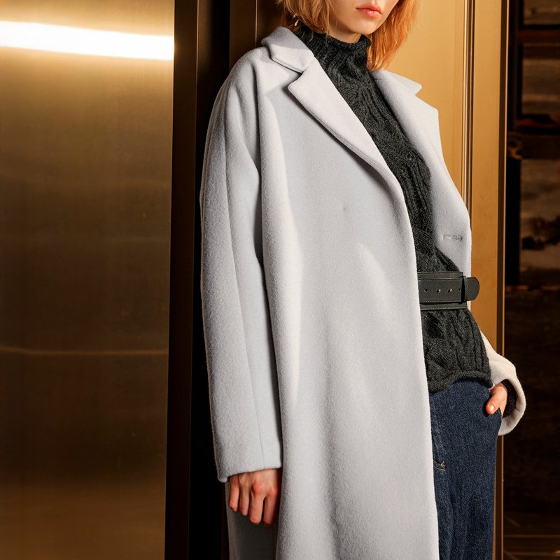 極簡隱釦襯領長版大衣 - 女大衣/外套 - 其他材質 灰色