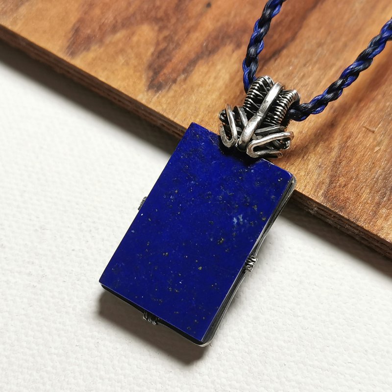Natural lapis lazuli sterling silver pendant / with waterproof Wax thread necklace - สร้อยคอ - เครื่องเพชรพลอย สีน้ำเงิน