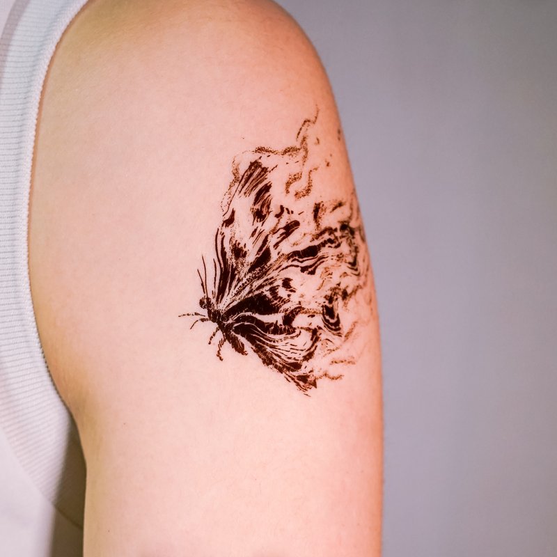 Black Butterfly On Fire Temporary Tattoo Stickers Hong Kong Tattooist Summer Art - สติ๊กเกอร์แทททู - กระดาษ สีดำ