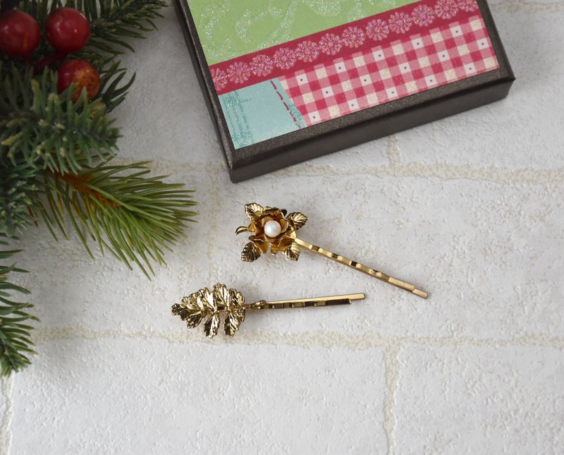 Limited Edition Vintage Acerola Pearl Hair Clip Set - เครื่องประดับผม - ไข่มุก สีเขียว