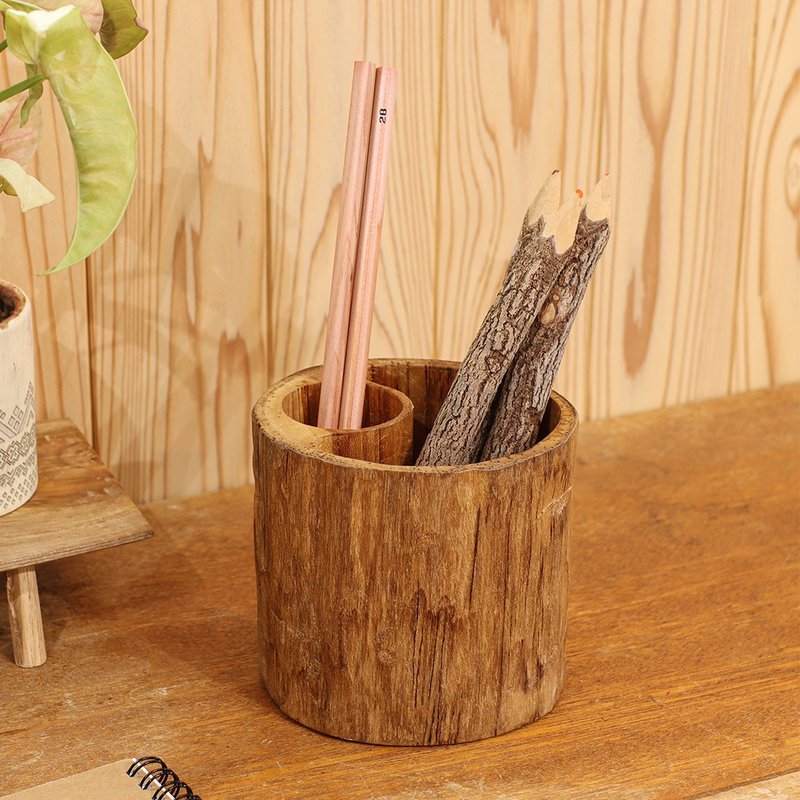 [Pre-order] Natural wood pen holder made in Thailand - กล่องใส่ปากกา - ไม้ สีนำ้ตาล