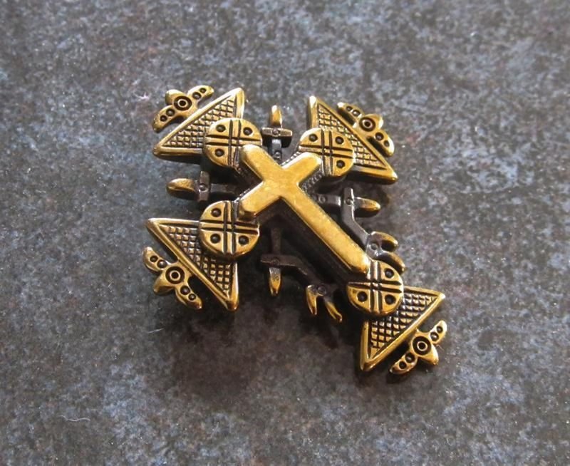 Gutzul handmade brass cross necklace pendant,Die Struck Brass Cross Pendant - พวงกุญแจ - ทองแดงทองเหลือง สีทอง