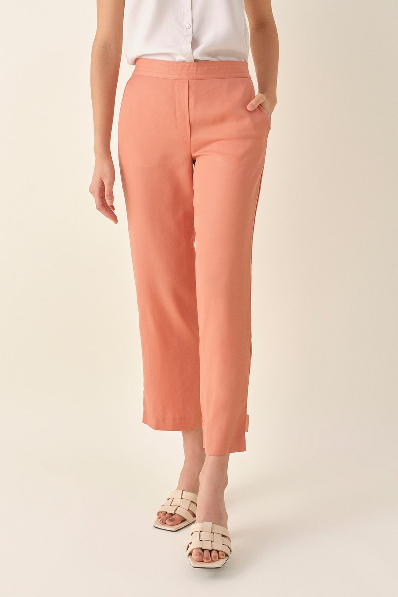 Tove & Libra Convertible Tencel Crop Pant - Apricot Sustainable Fashion - Women's Pants - Eco-Friendly Materials Orange