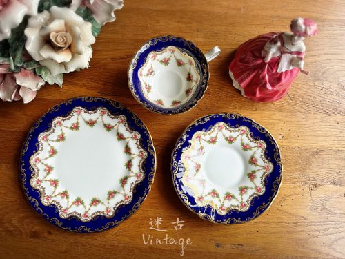 迷古Vintage 古董英國製Royal Doulton 華麗鈷藍描金粉紅玫瑰花卉骨瓷四重奏杯