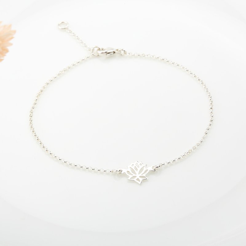 Love Lotus s925 sterling silver bracelet Birthday Valentine's Day gift - สร้อยข้อมือ - เงินแท้ สีเงิน