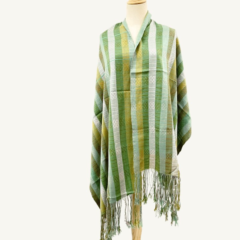 Bhutan woven scarf, stole, shawl, throw, blanket, great as present - ผ้าพันคอถัก - ผ้าฝ้าย/ผ้าลินิน สีเขียว