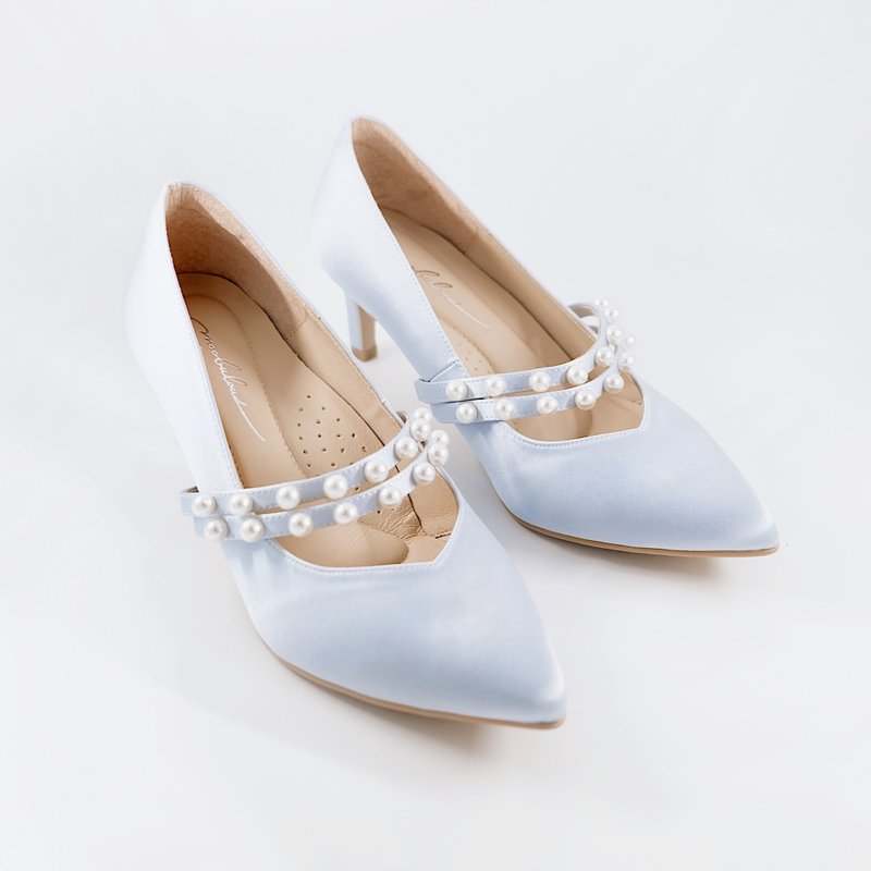 Silk - Hepburn small pearl heels - gray fog blue. MIT - รองเท้าส้นสูง - หนังแท้ สีน้ำเงิน