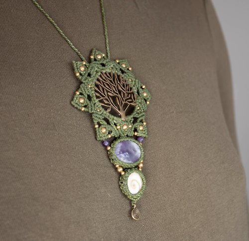 SARINAS green tree of life mandala necklace, amethyst jewelry, forest elven necklace