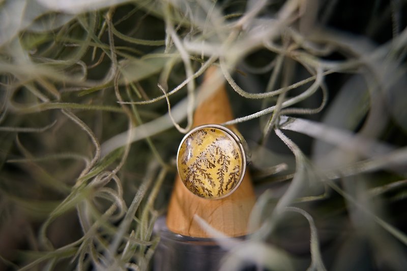 小樹水晶純銀戒指 | 天然石925飾物 | 魚木繁花 - 戒指 - 水晶 黃色