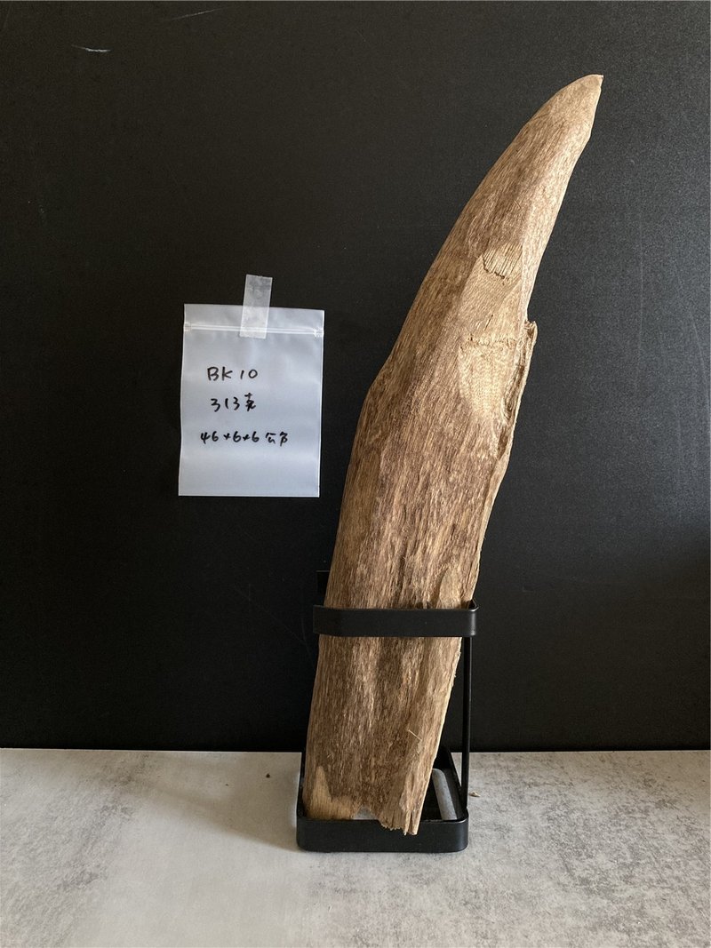 【日常款】野生加里曼丹沉香擺件_大型送底座(內可挑造型)_2 - 香氛/精油/擴香 - 木頭 