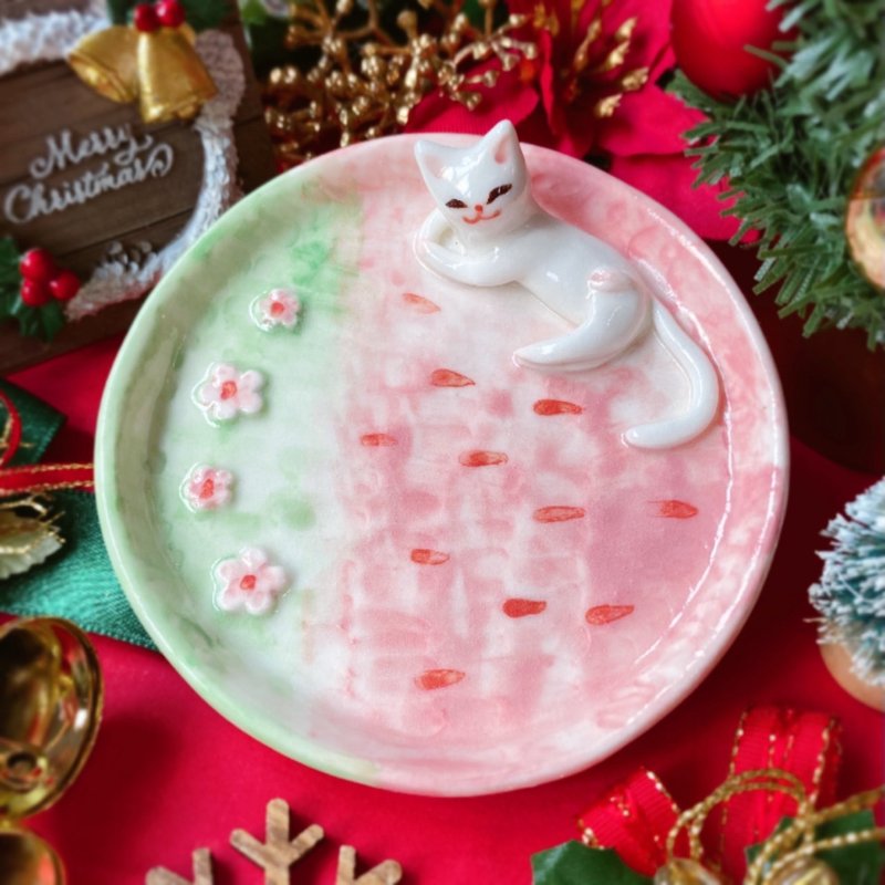 [Christmas Gift] Hand Plate - Spring Cherry Blossom White Cat (Small) | Free gift box and card writing for healing - จานและถาด - เครื่องลายคราม สึชมพู