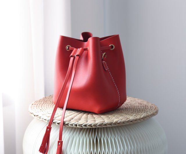 Zara red bucket bag hot sale