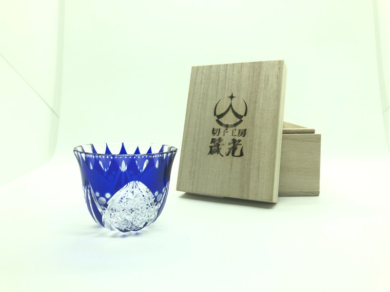 Gui only / celebration - แก้วไวน์ - แก้ว สีน้ำเงิน