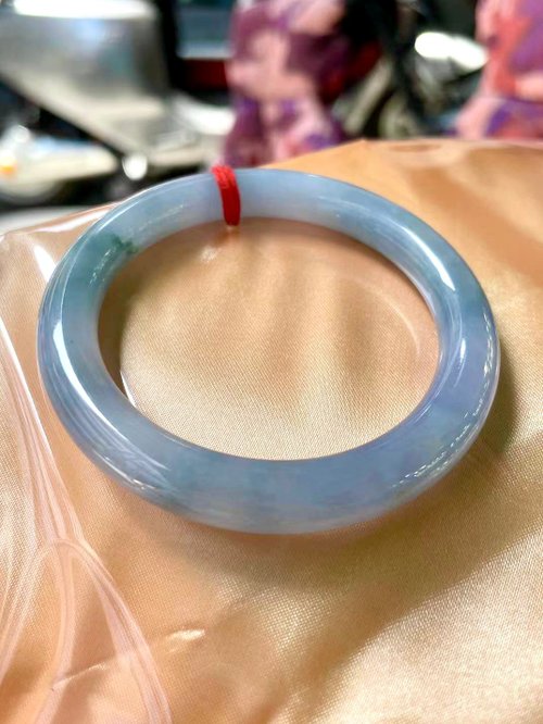 Good Morning Studio 冰種 天然翡翠 緬甸 A玉 玉鐲 • 冰種濃紫藍飄花翡翠圓鐲