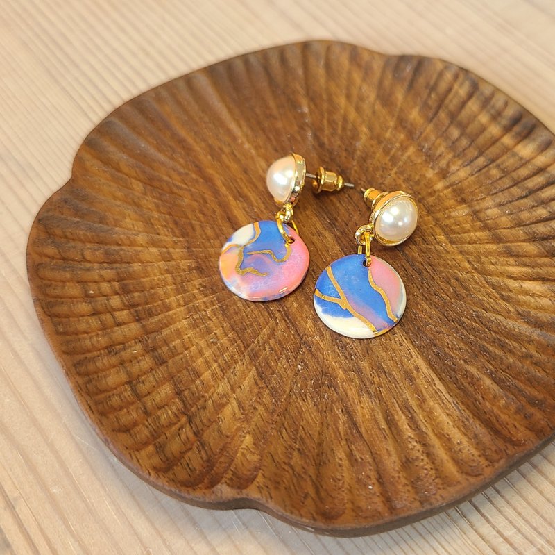 24K pure gilt hand-painted mud glaze earrings No.2 - ต่างหู - เครื่องลายคราม หลากหลายสี