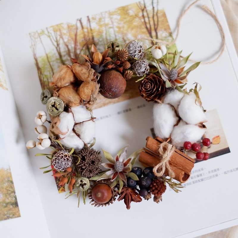 Unfinished | Autumn harvest dried flowers wreath shooting props wall decoration gifts gifts wedding arrangements office small objects hydrangea home exchange gifts Christmas Spot - ของวางตกแต่ง - พืช/ดอกไม้ สีนำ้ตาล