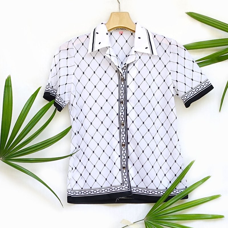 BajuTua / vintage / black and white checkered temperament chiffon blouse - Women's Shirts - Polyester White