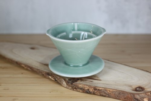 自然釉文創工作室 【送禮好物】青瓷冰裂 迷宮咖啡濾杯 單人用00號 臺灣綠工藝