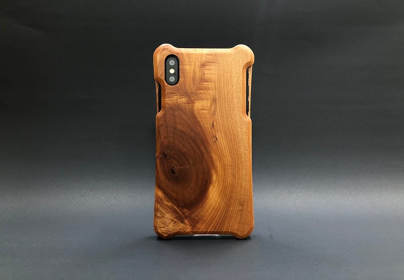 iPhone xs Max 台灣肖楠木木殼(限量一組) - 手機殼/手機套 - 木頭 咖啡色