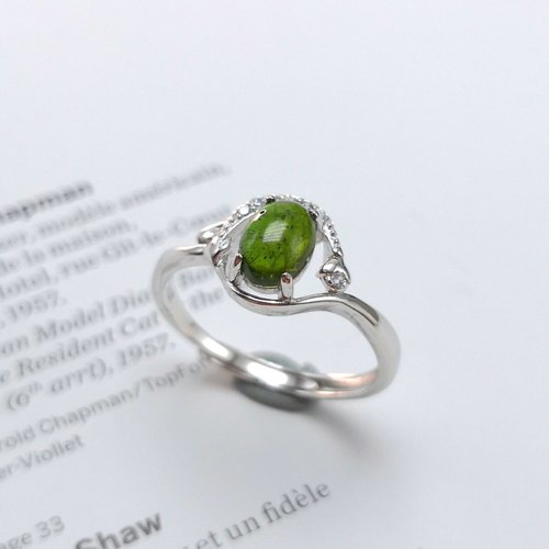 NOW jewelry 碧璽 天然綠碧璽 濃豔綠色 電氣石 財富石 能量碧璽 氣質 純銀戒