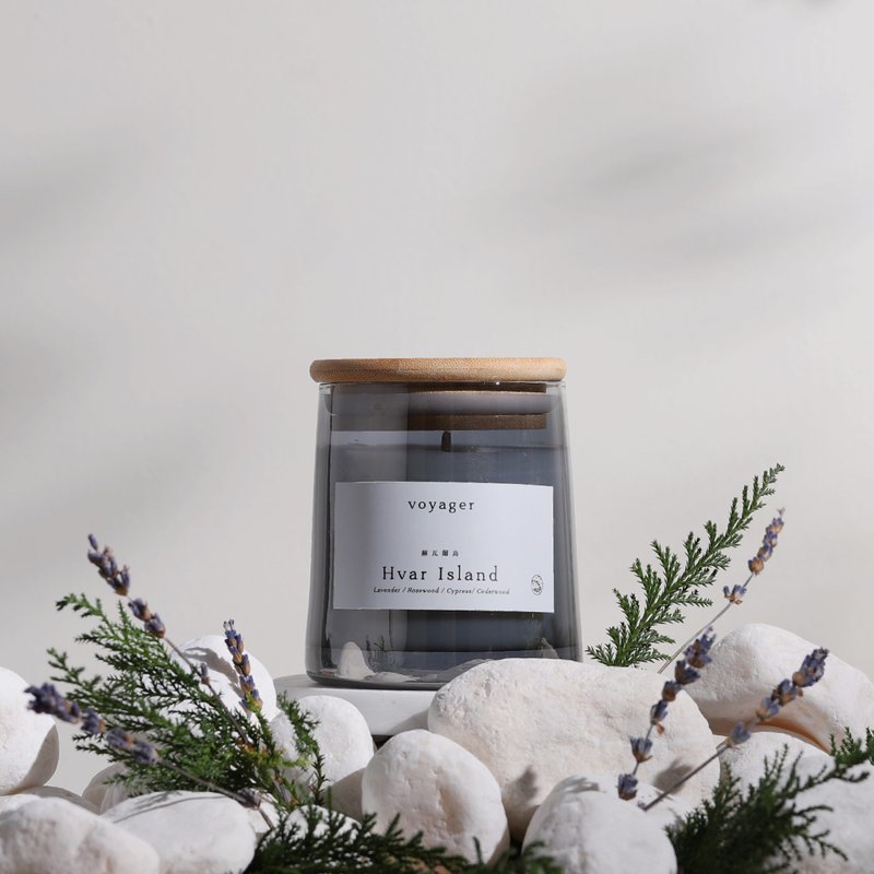 Wood One | Hvar Island Natural Essential Oil Scented Candle | voyager - เทียน/เชิงเทียน - แก้ว สีเทา