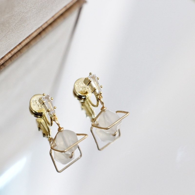 Transparent, jade-like - Earrings & Clip-ons - Jade White