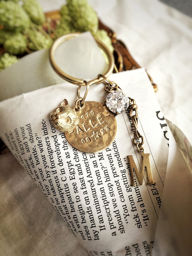 ❈La Don pull winter ❈ - brass strap / key ring - mask cat - guest knock word - Keychains - Other Metals Gold