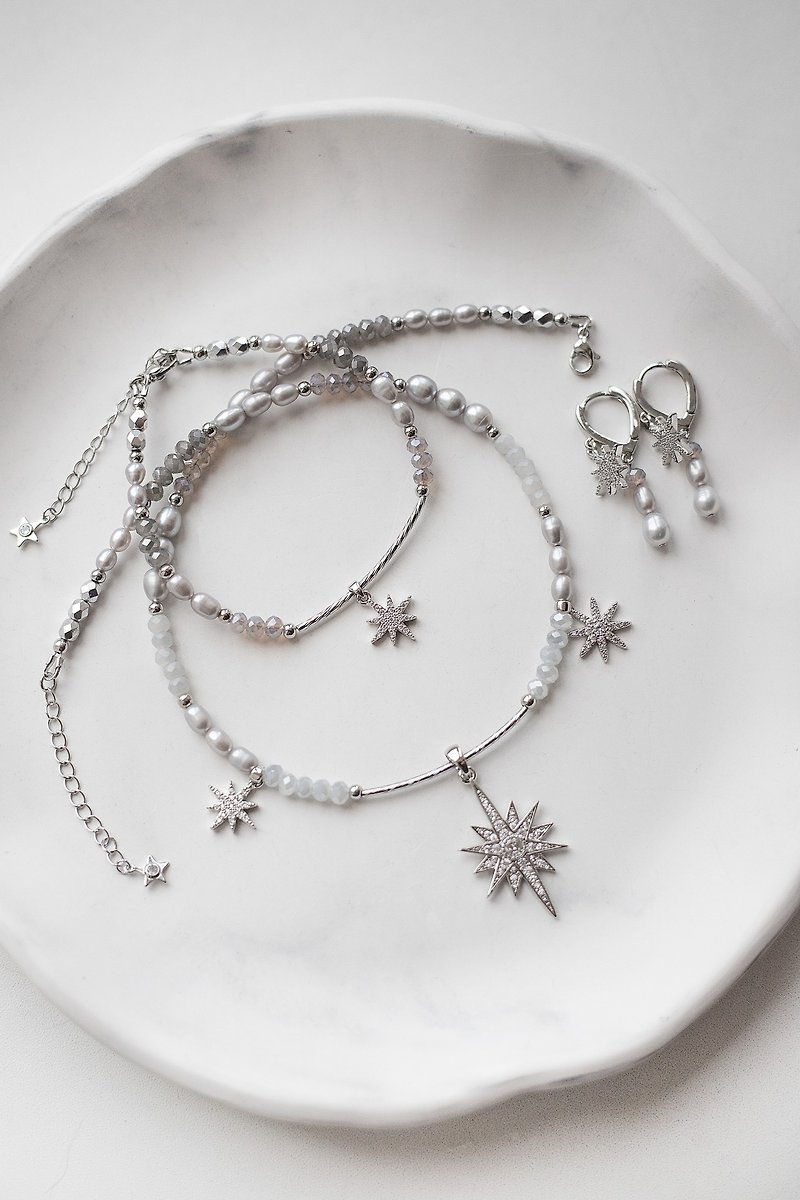 ไข่มุก สร้อยคอ สีเทา - Star silver grey jewelry set, Choker, earrings and bracelet, Cosmic accessory