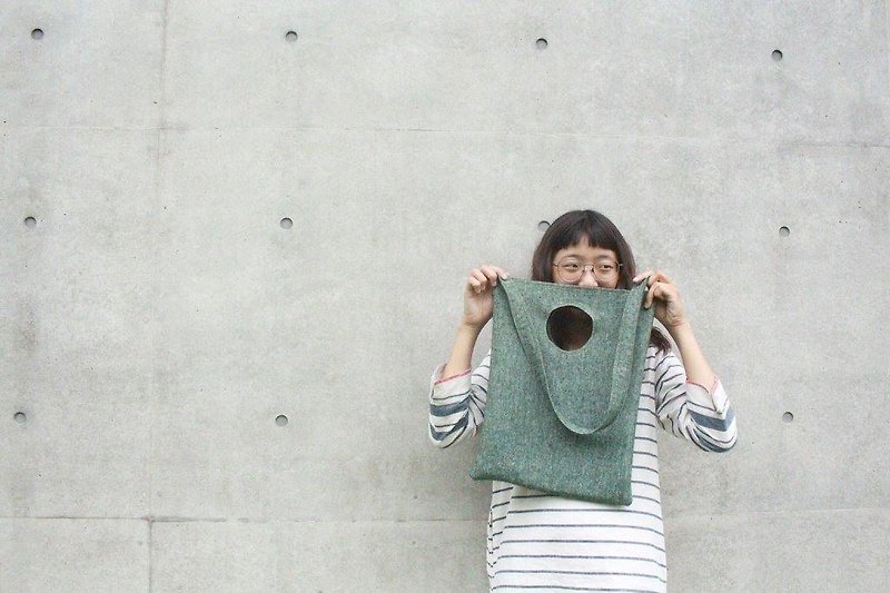bubble bag break a hole - Messenger Bags & Sling Bags - Cotton & Hemp Green