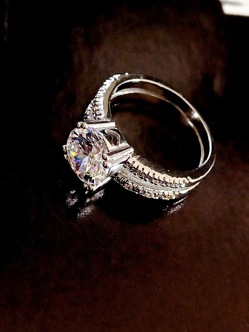 vintage jewelry classic single diamond Rhine ring - แหวนทั่วไป - โลหะ 