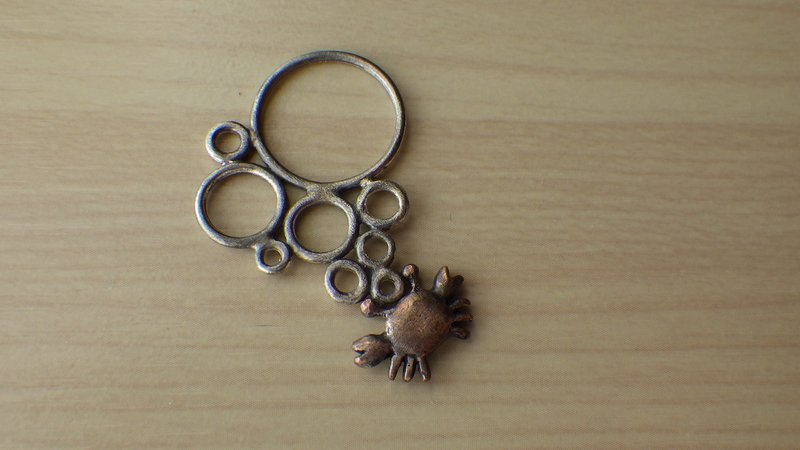 Crab Ring - 戒指 - 其他金屬 紅色