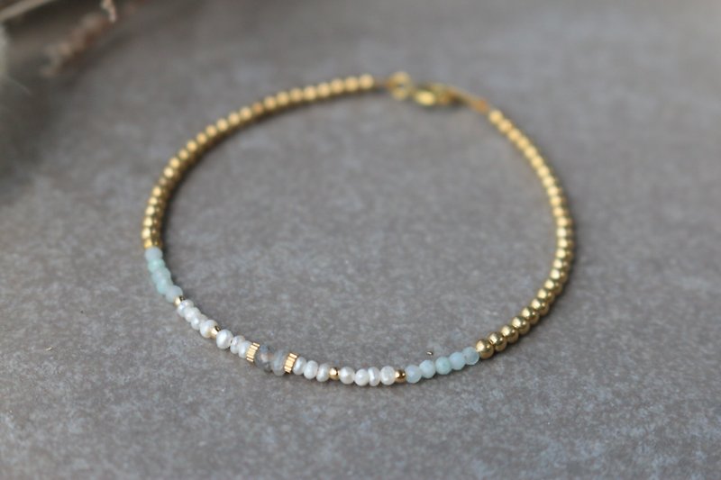Spectral Stone Tianhe Stone Brass Bracelet 0479 - Rainy Day - Bracelets - Gemstone Green